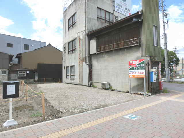 栄　第1駐車場（2台）　一宮駅まで徒歩5分♪