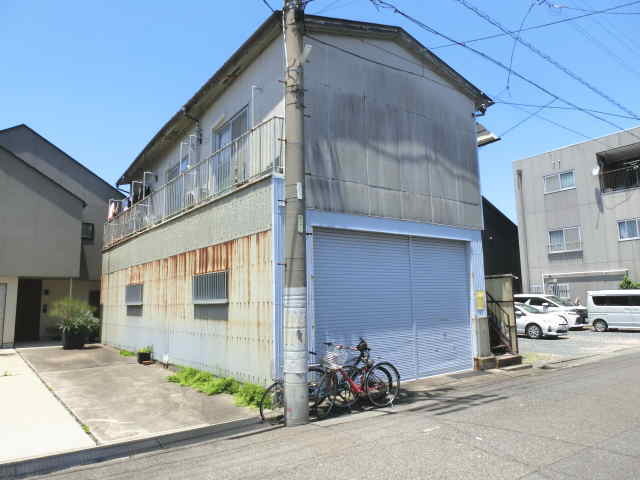 大江　第2駐車場（8台）　大雄会南館まで徒歩2分・市役所まで徒歩5分
