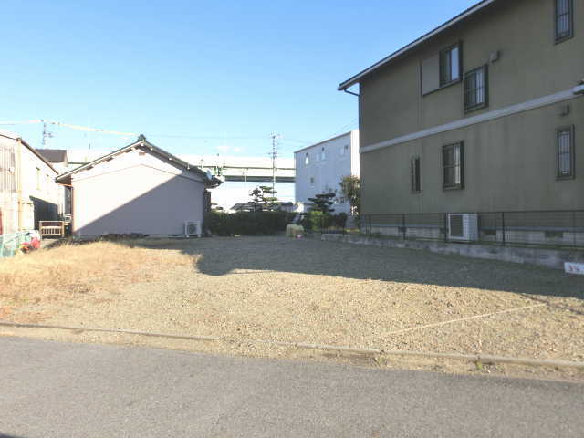 島崎　第1駐車場（7台）