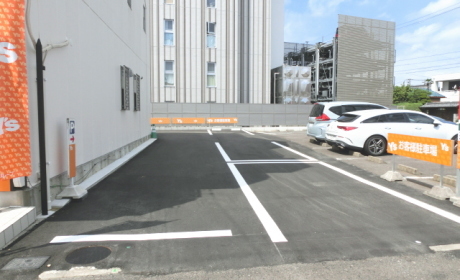 お客様駐車場